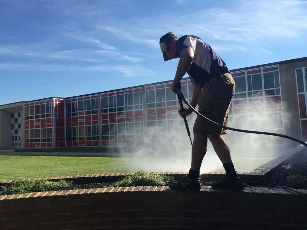Parking Lot Pressure Washing: 7 Advantages For Your Business
