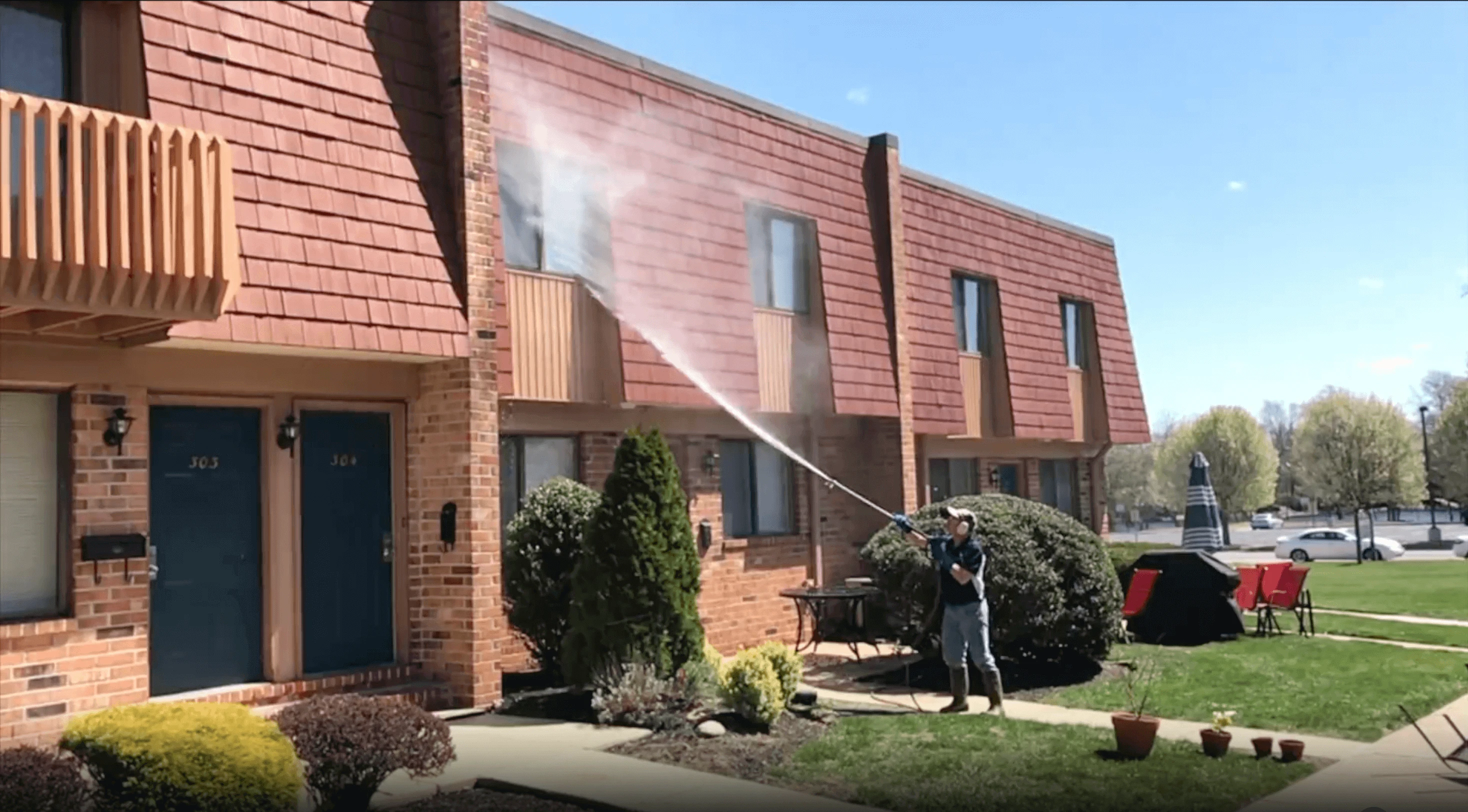 Keeping Your Windows and Trim Safe During an Exterior House Wash