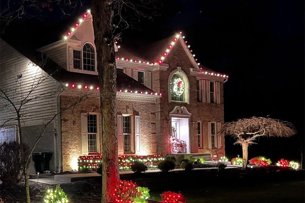 residential-christmas-light-installation